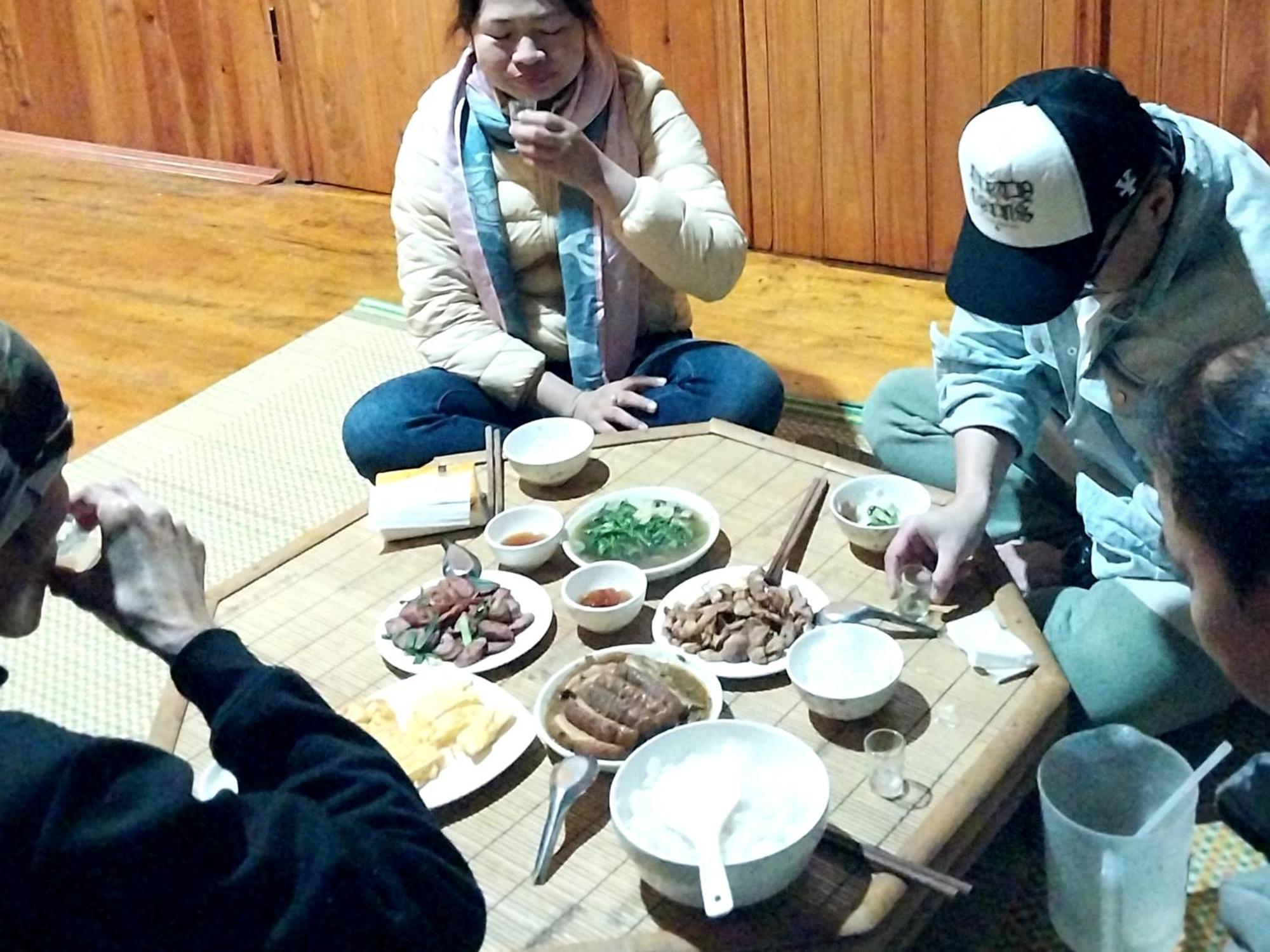 Trieu Hoan Homestay Cao Bang Δωμάτιο φωτογραφία
